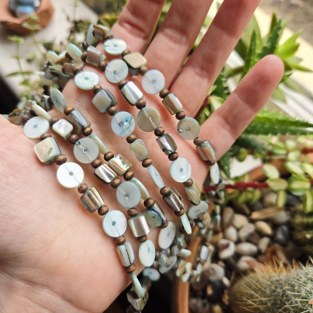 Vintage Abalone Mother of Pearl Dainty Beaded Layer Necklace